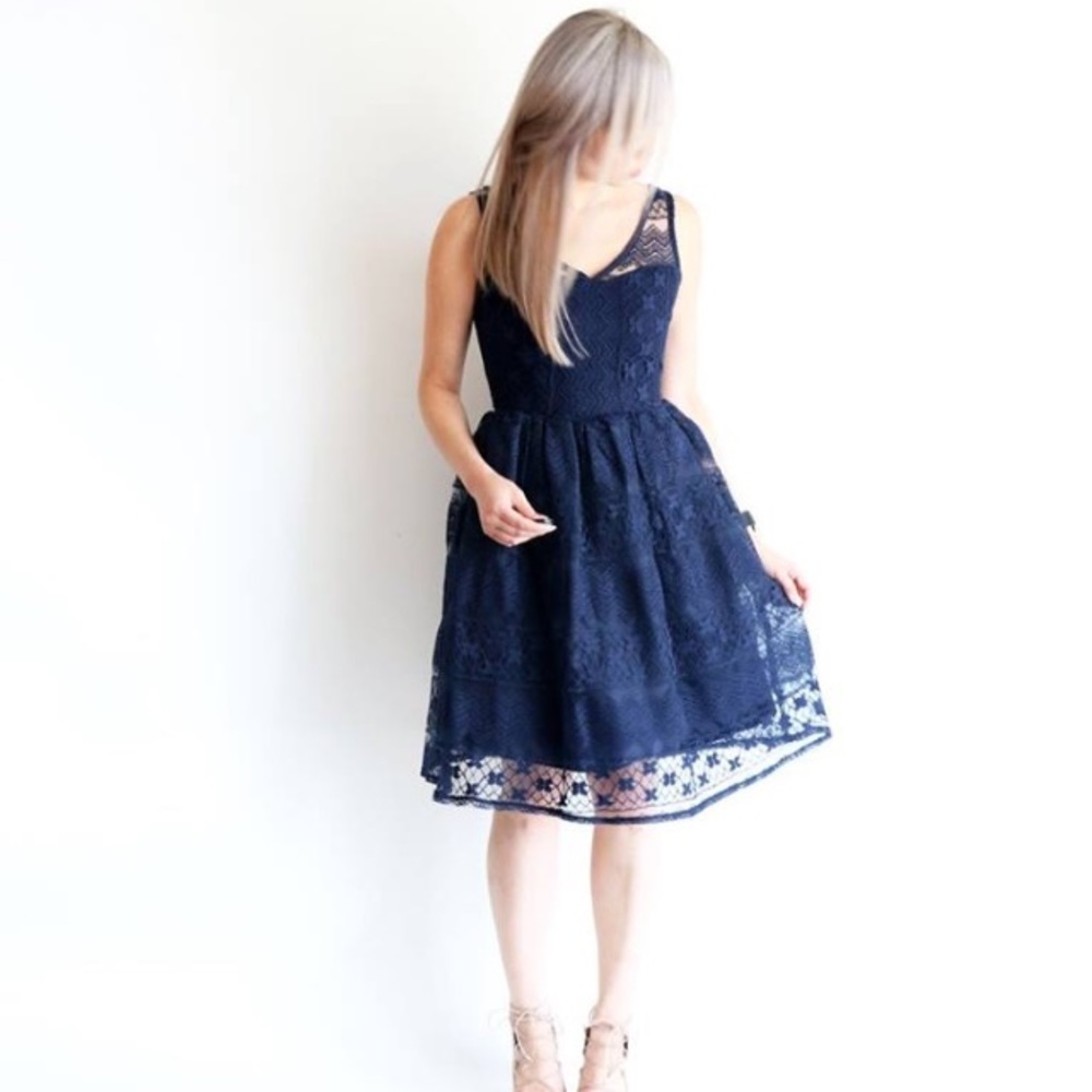 Apricity River dress in Navy